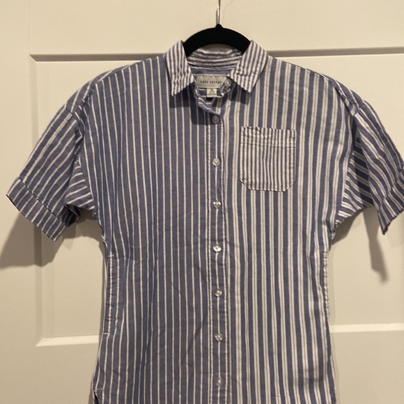 Boys, free assembly xSmall 4–5 button-down blue and white striped multi pattern - Picture 4 of 9